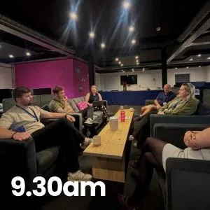 Payroll apprentice typical day - team sit down